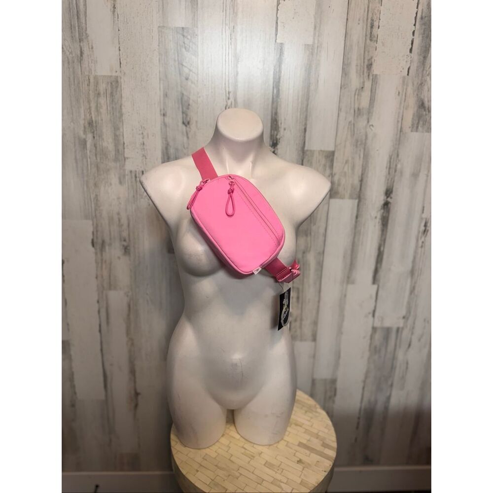 Art Class Target Light Pink Adjustable Fanny Pack Belt Bag Crossbody NWT